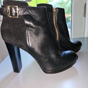 Michael Kors genuine leather platform ankle boots booties. Size 9.5